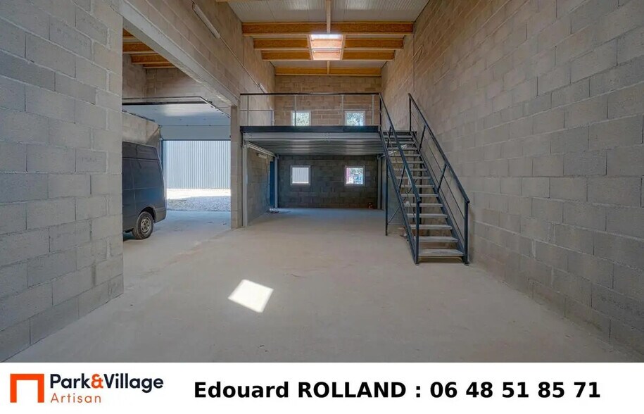 Industriel/Logistique dans Nantes à louer - Photo de l’immeuble – Image 3 sur 4