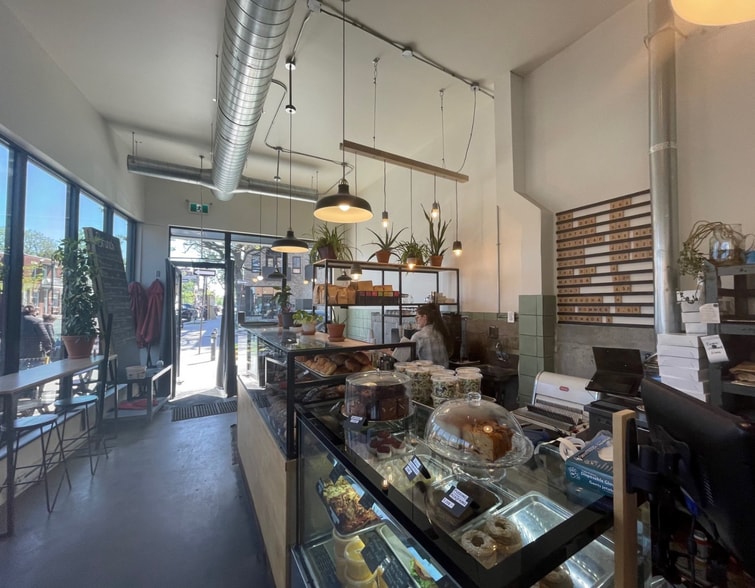 751 Rue Jarry E, Montréal, QC à vendre - Photo intérieure – Image 3 sur 16