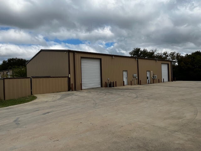 4902 Roadrunner Rd, Fort Worth, TX à louer Photo de l’immeuble– Image 1 sur 8