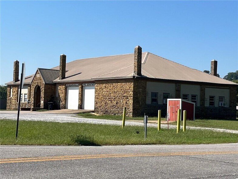 20674 S Highway 59, Evansville, AR à vendre - Photo de l’immeuble – Image 2 sur 31