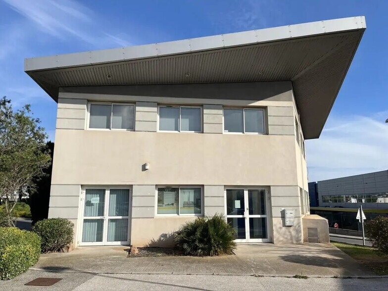 Bureau dans La Valette-du-Var à louer - Photo de l’immeuble – Image 2 sur 4