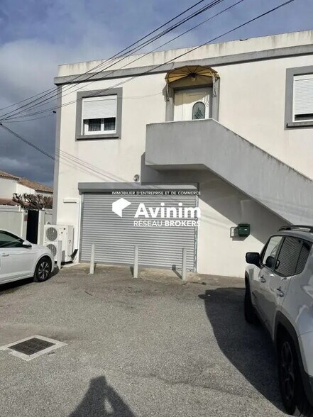 Local commercial dans Marignane à louer - Photo de l’immeuble – Image 1 sur 10