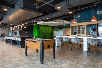 1 Tower Center Blvd, East Brunswick, NJ à louer Photo intérieure– Image 2 sur 2