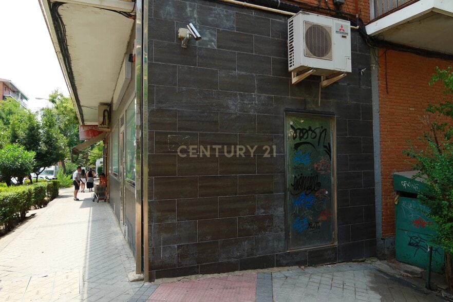View Photo
