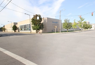 Plus de détails pour 225 East Ave, Elyria, OH - Industriel/Logistique à vendre