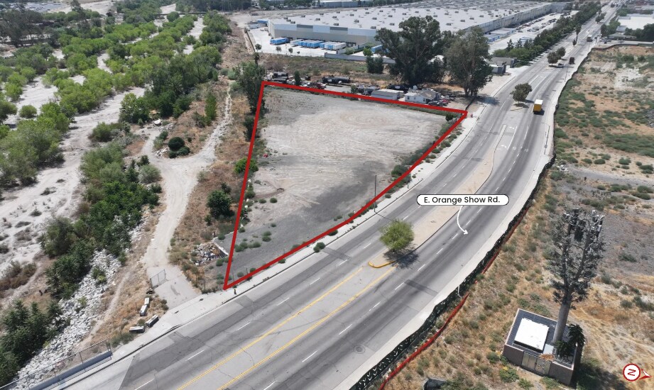 787 Orange Show, San Bernardino, CA à vendre - Photo de l’immeuble – Image 2 sur 5