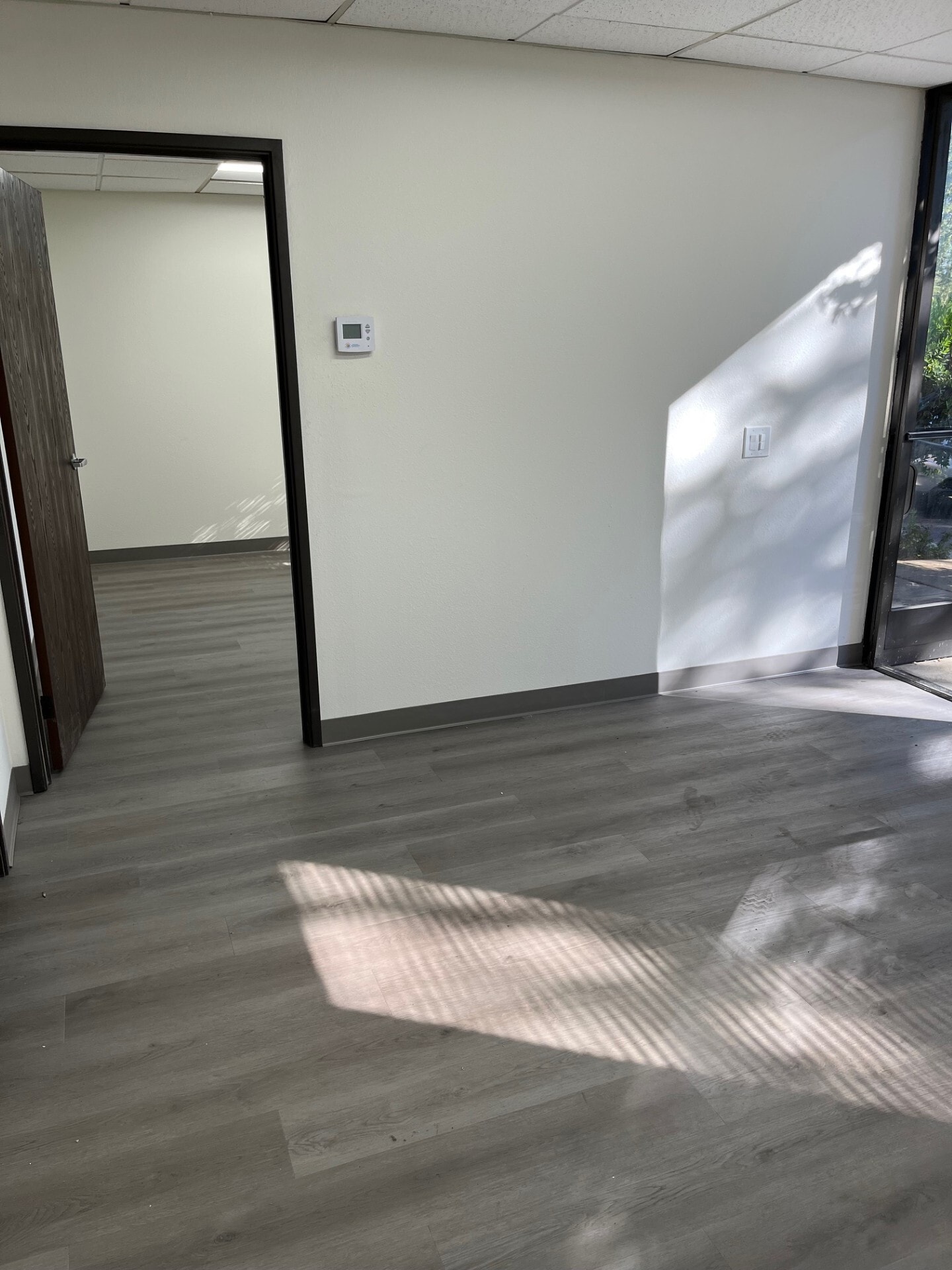 3529 Old Conejo Rd, Newbury Park, CA à louer Photo intérieure– Image 1 sur 3