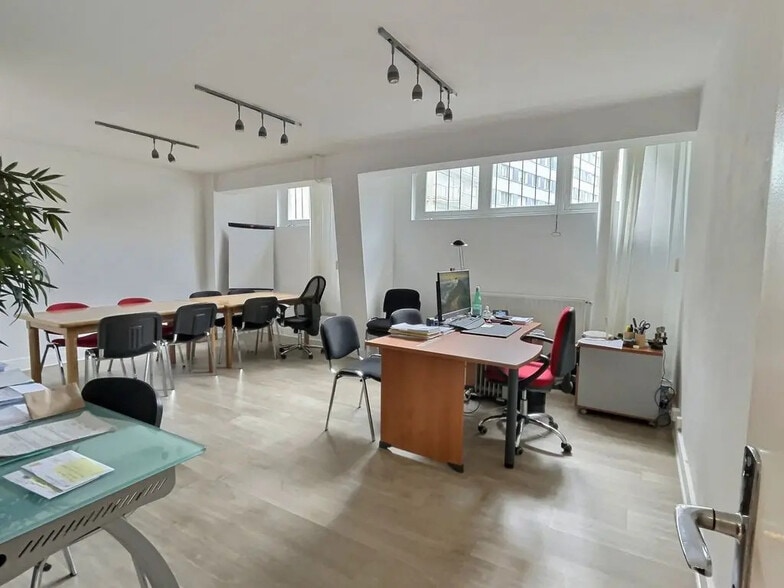 7 Villa Virginie, Paris à louer - Photo de l’immeuble – Image 3 sur 6