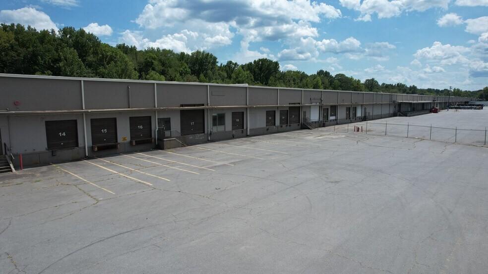 1900 W 65th St, Little Rock, AR à louer - Photo de l’immeuble – Image 3 sur 10
