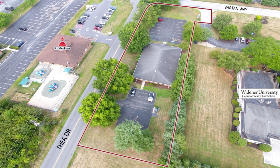 3705 Vartan Way, Harrisburg, PA à vendre - Photo de l’immeuble – Image 2 sur 8