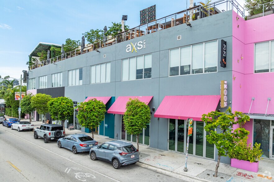 Wynwood NW 2nd Ave Mixed-Use Portfolio portefeuille de 3 biens à vendre sur LoopNet.fr - Photo de l’immeuble – Image 3 sur 74