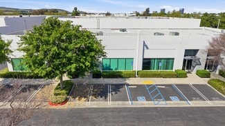 Plus de détails pour 9590-9610 Research Dr, Irvine, CA - Local d’activités à vendre