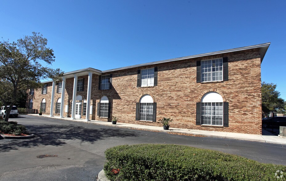 2753 State Rd 580, Clearwater, FL à vendre - Photo principale – Image 1 sur 33