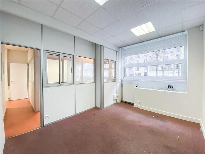Bureau dans Paris à louer - Photo de l’immeuble – Image 1 sur 8