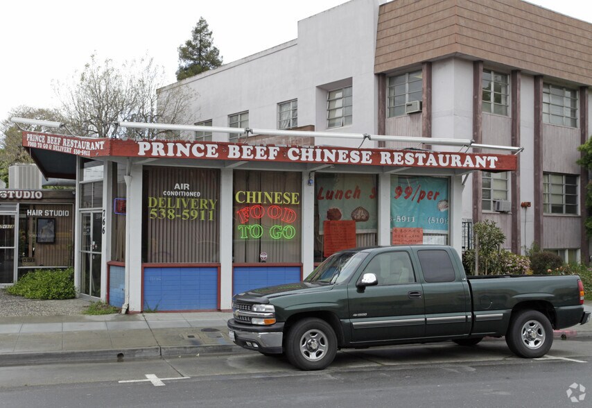 766 A St, Hayward, CA à vendre - Photo de l’immeuble – Image 3 sur 5