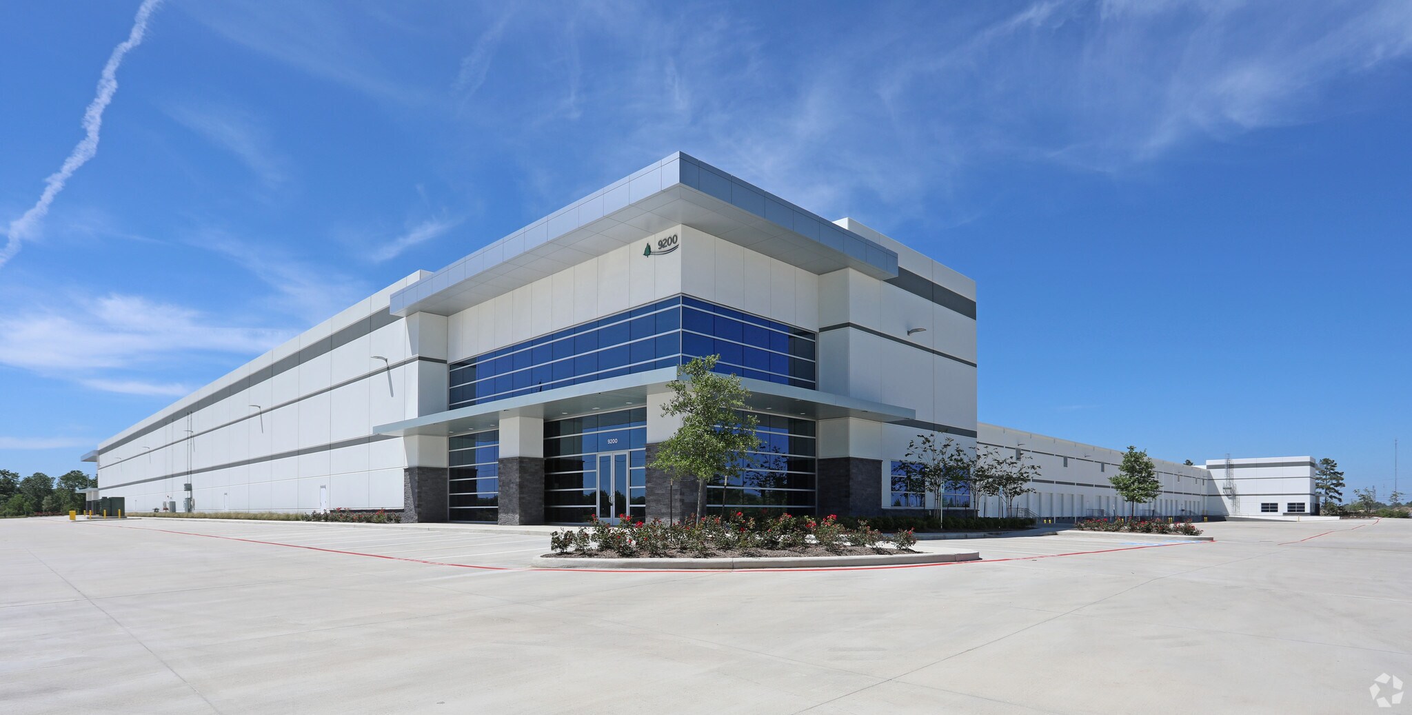 9200 Derrington Drive, Houston, TX à louer Photo de l’immeuble– Image 1 sur 6