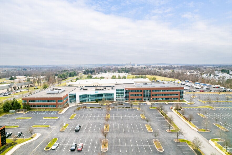 2100 Pennbrook Pky, Lansdale, PA à vendre - Aérien – Image 2 sur 6