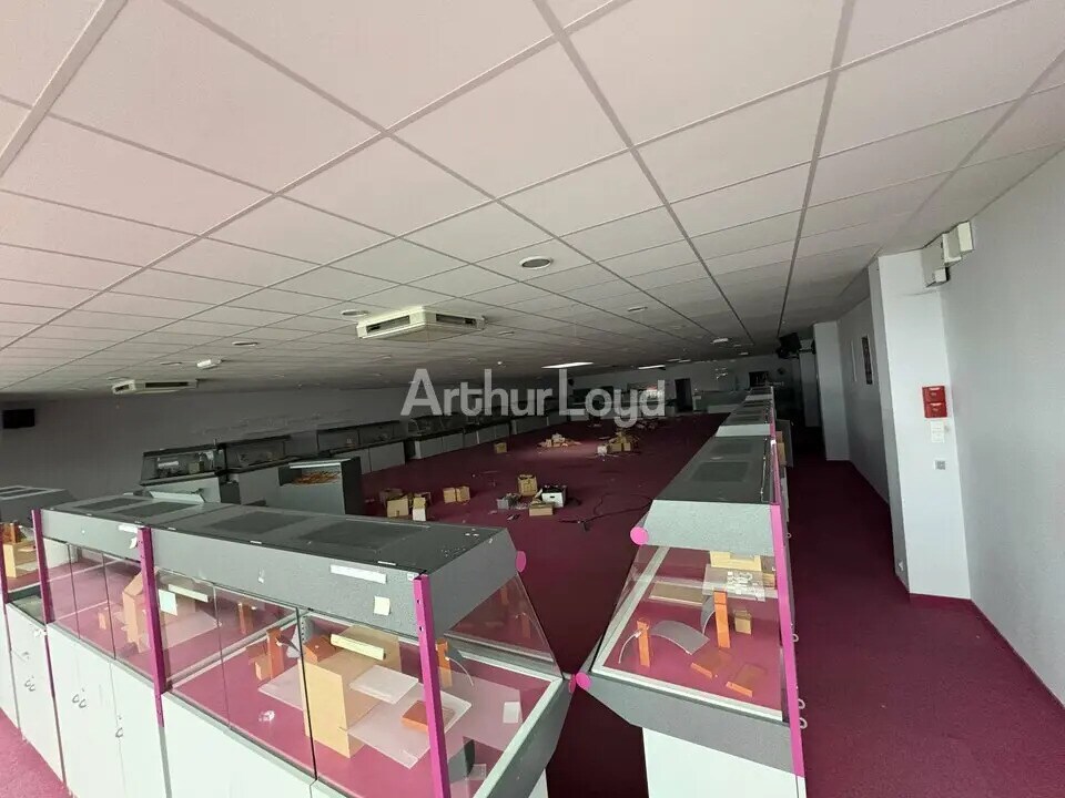 Local commercial dans Cormontreuil à louer Photo intérieure– Image 1 sur 4