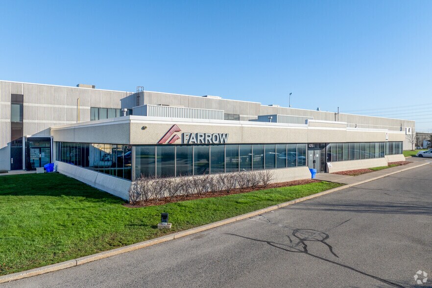 475 Admiral Blvd, Mississauga, ON à louer - Photo de l’immeuble – Image 1 sur 19