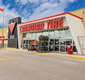 Plus de détails pour 59 Bath Rd, Kingston, ON - Local commercial à vendre