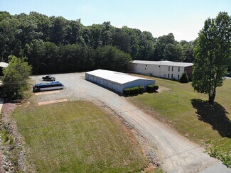 Plus de détails pour 7576 Townsend Dr, Denver, NC - Industriel/Logistique à louer