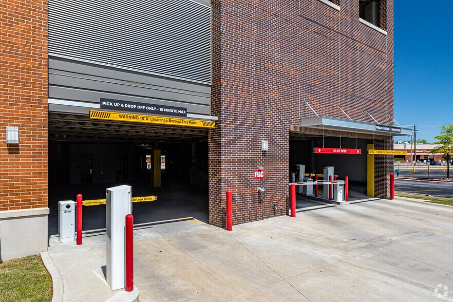 805 S Walton Blvd, Bentonville, AR à louer - Autre – Image 3 sur 3