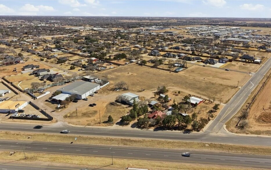 7447 Marsha Sharp Fwy W, Lubbock, TX à vendre - Aérien – Image 3 sur 8