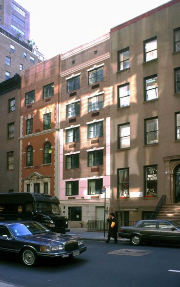 30 E 39th St, New York, NY à louer - Photo de l’immeuble – Image 2 sur 4