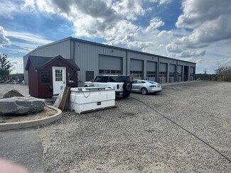 Plus de détails pour 3 Woodruff Hill Rd, Oxford, CT - Industriel/Logistique à vendre