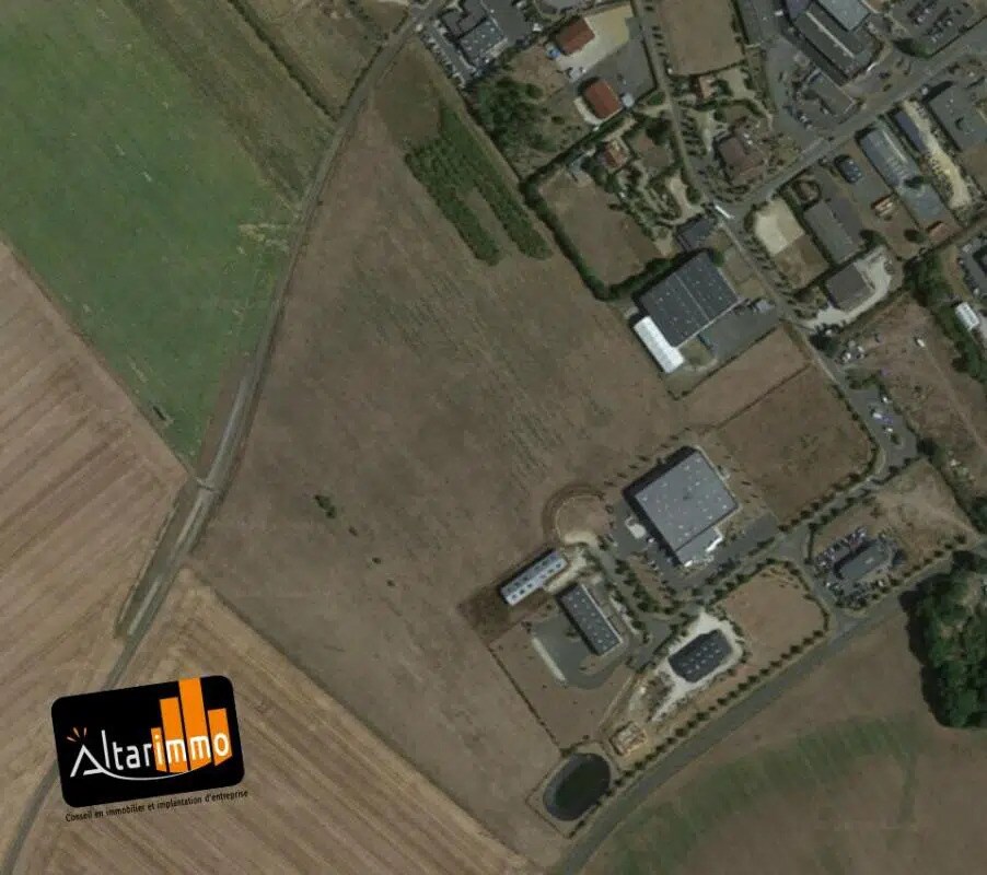 Terrain dans Pierres à vendre Aérien– Image 1 sur 4