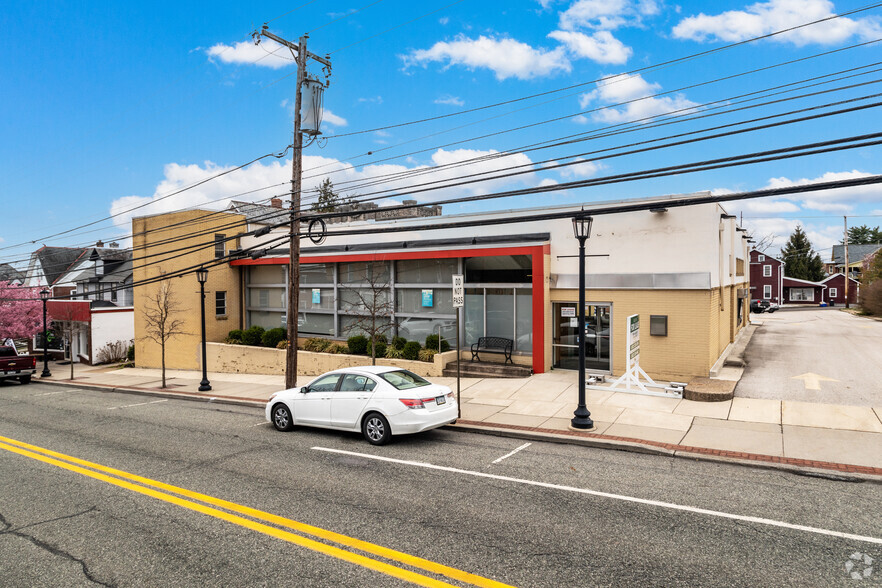 362-364 E Main St, Collegeville, PA à louer - Photo principale – Image 1 sur 18