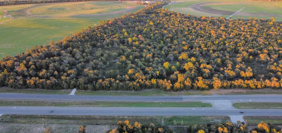 0 Highway 290, Paige, TX à vendre - Photo de l’immeuble – Image 3 sur 7