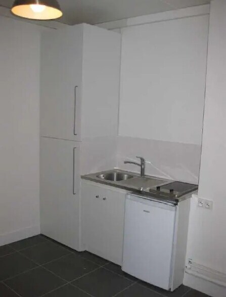 Bureau dans Paris à louer - Photo de l’immeuble – Image 1 sur 8