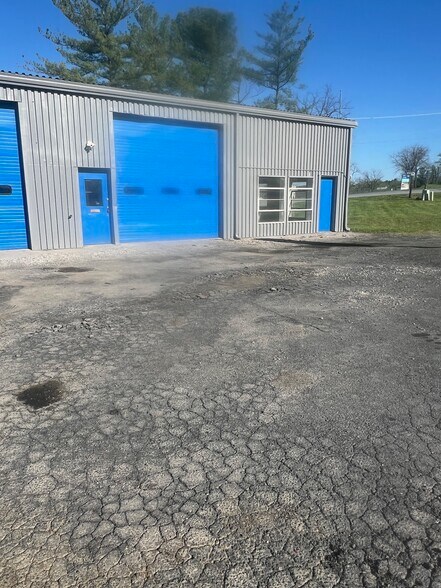 294 Front Royal Rd, Strasburg, VA à louer - Photo de l’immeuble – Image 3 sur 9