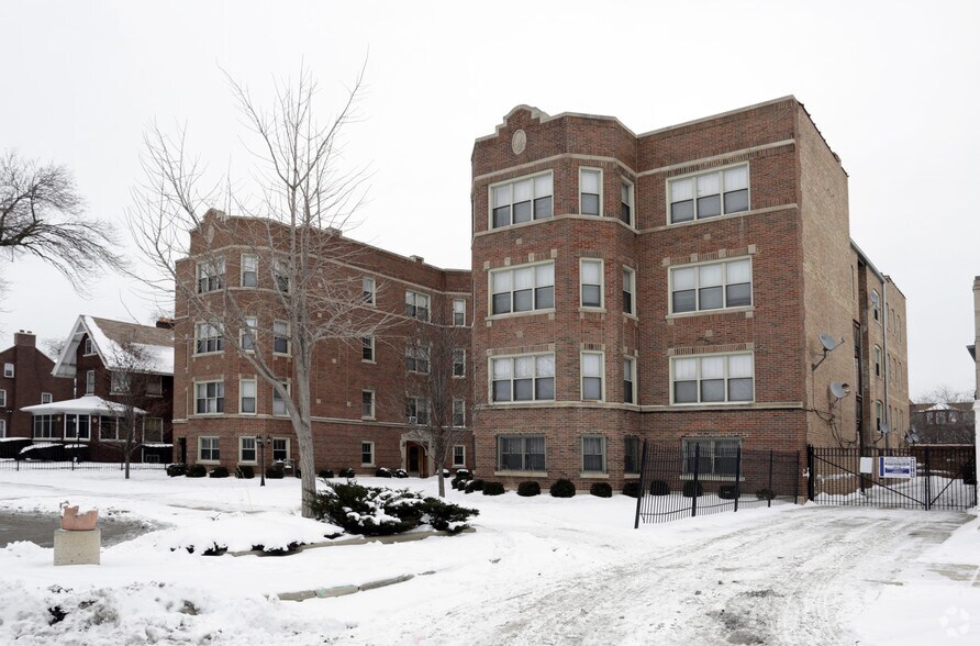 7041-7074 S Constance Ave, Chicago, IL à vendre - Photo de l’immeuble – Image 3 sur 33