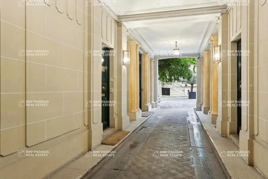 5 Rue Du Cirque, Paris à louer - Photo de l’immeuble – Image 3 sur 13