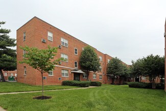 Plus de détails pour 3301 Chillum Rd, Mount Rainier, MD - Logement à vendre