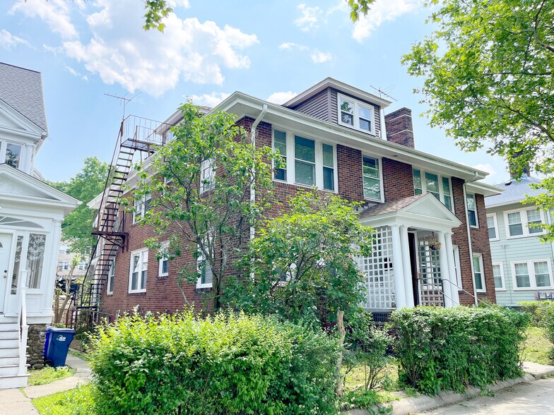 602-604 Cambridge st, Boston, MA à vendre - Photo de l’immeuble – Image 1 sur 13