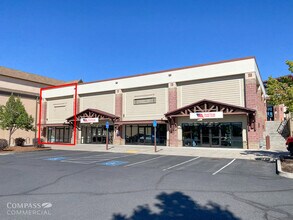 2276 SW Highland Ave, Redmond, OR à louer Photo intérieure– Image 1 sur 8