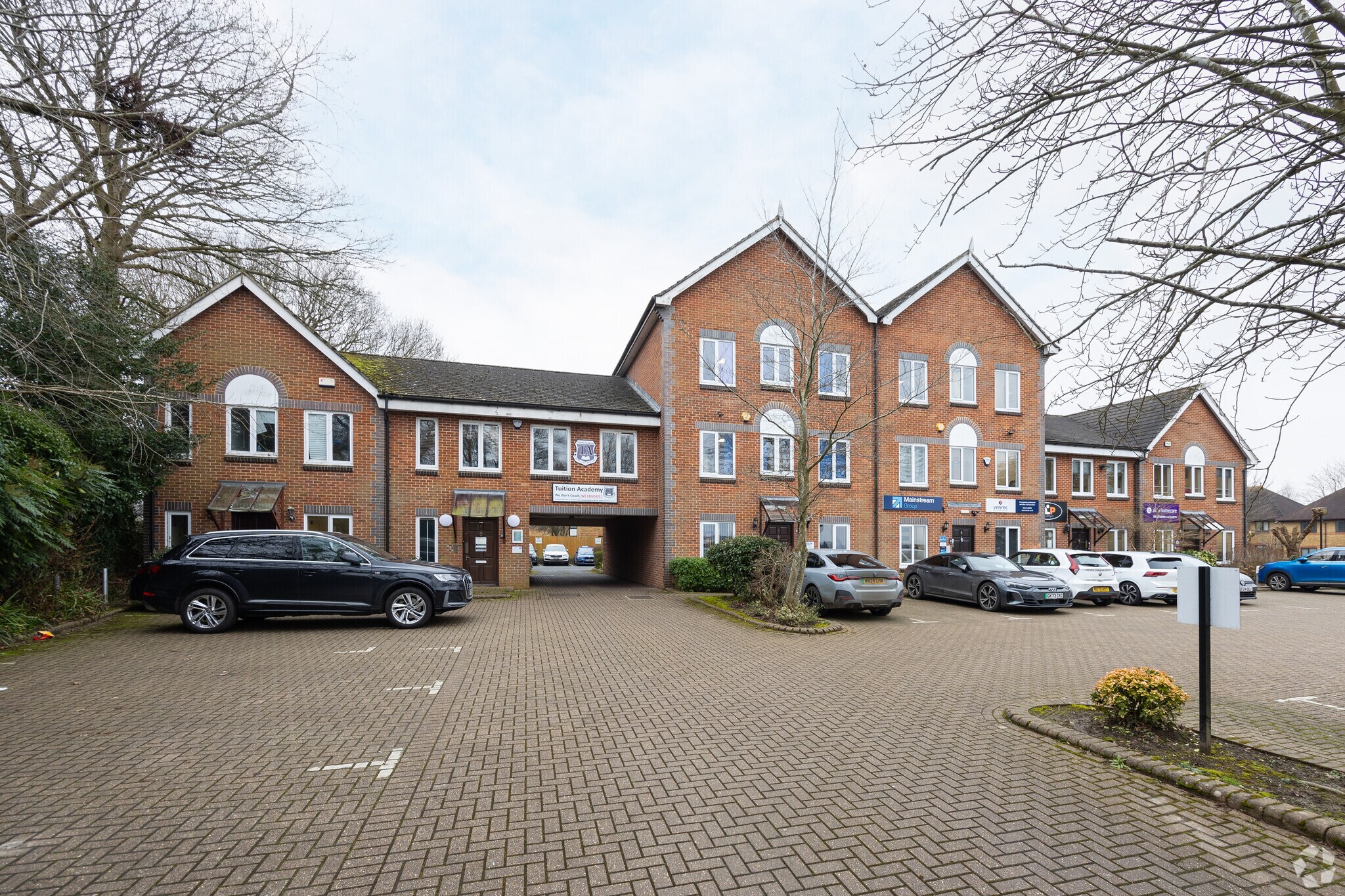 Armstrong Rd, Maidstone à louer Photo principale– Image 1 sur 4