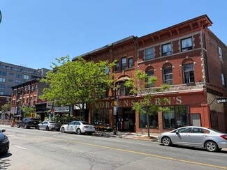 Plus de détails pour 209-213 James St, Delhi, ON - Local commercial à louer