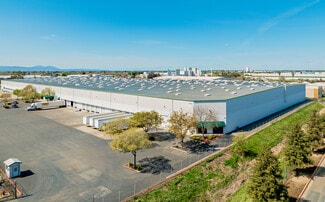 Plus de détails pour 2020 N MacArthur Dr, Tracy, CA - Industriel/Logistique à louer