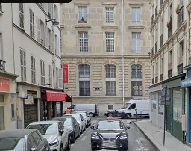 Local commercial dans Paris à louer - Photo de l’immeuble – Image 2 sur 4
