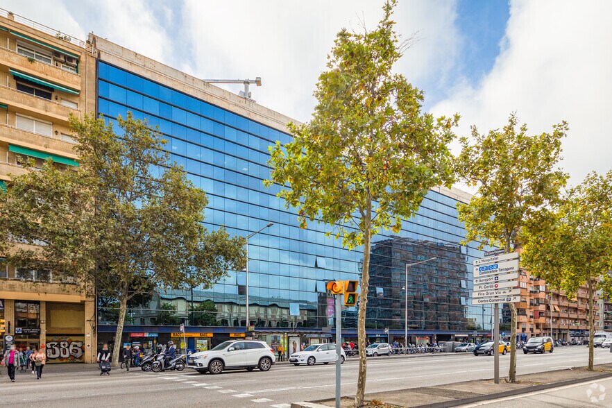 Gran Vía de les Corts Catalanes, 170-184, Barcelone, Barcelona à louer - Photo de l’immeuble – Image 3 sur 5