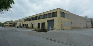 Plus de détails pour 3512 N Kostner Ave, Chicago, IL - Industriel/Logistique à vendre