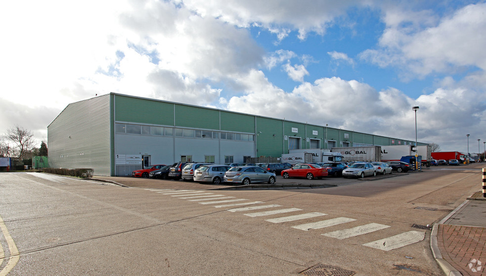 Shield Rd, Ashford à louer - Photo principale – Image 1 sur 2