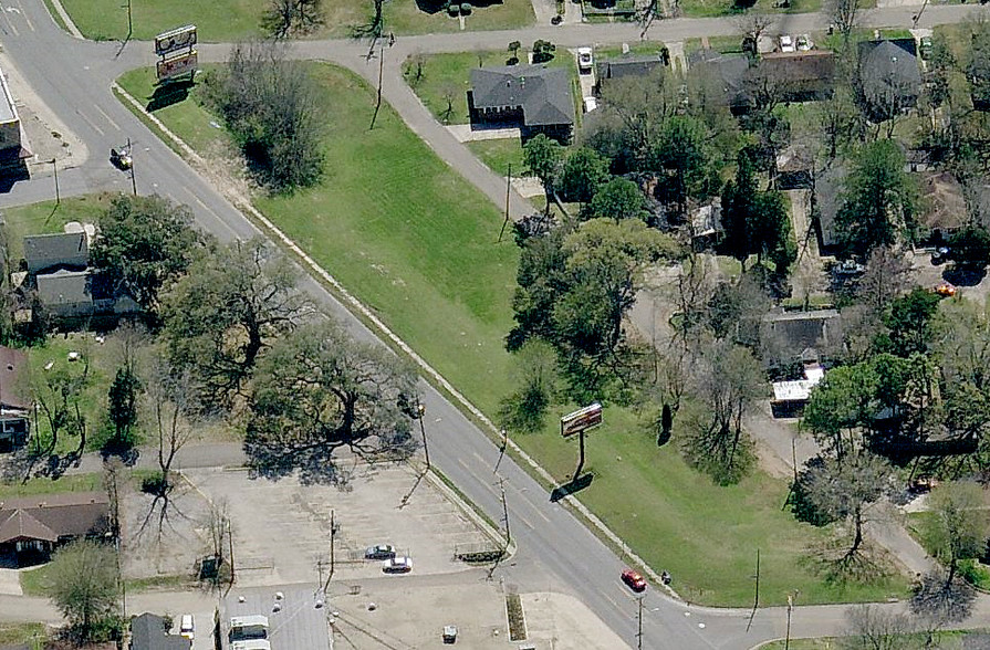 1400 Highland Rd, Baton Rouge, LA à vendre - Photo de l’immeuble – Image 3 sur 4