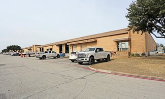 Plus de détails pour 901-941 Avenue N, Grand Prairie, TX - Industriel/Logistique à louer