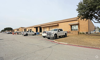 Plus de détails pour 901-941 Avenue N, Grand Prairie, TX - Industriel/Logistique à louer