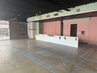 Plus de détails pour 213 Ann St, East Lansing, MI - Local commercial à louer